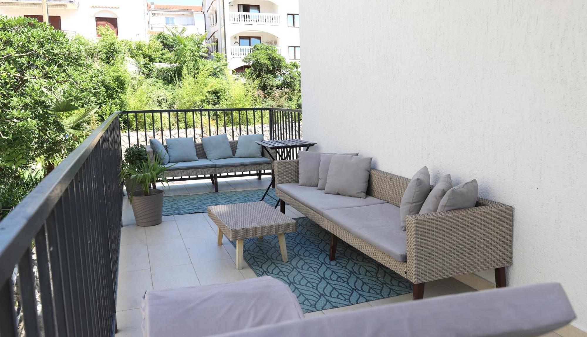 Apartments Skandi1 Малинска Экстерьер фото