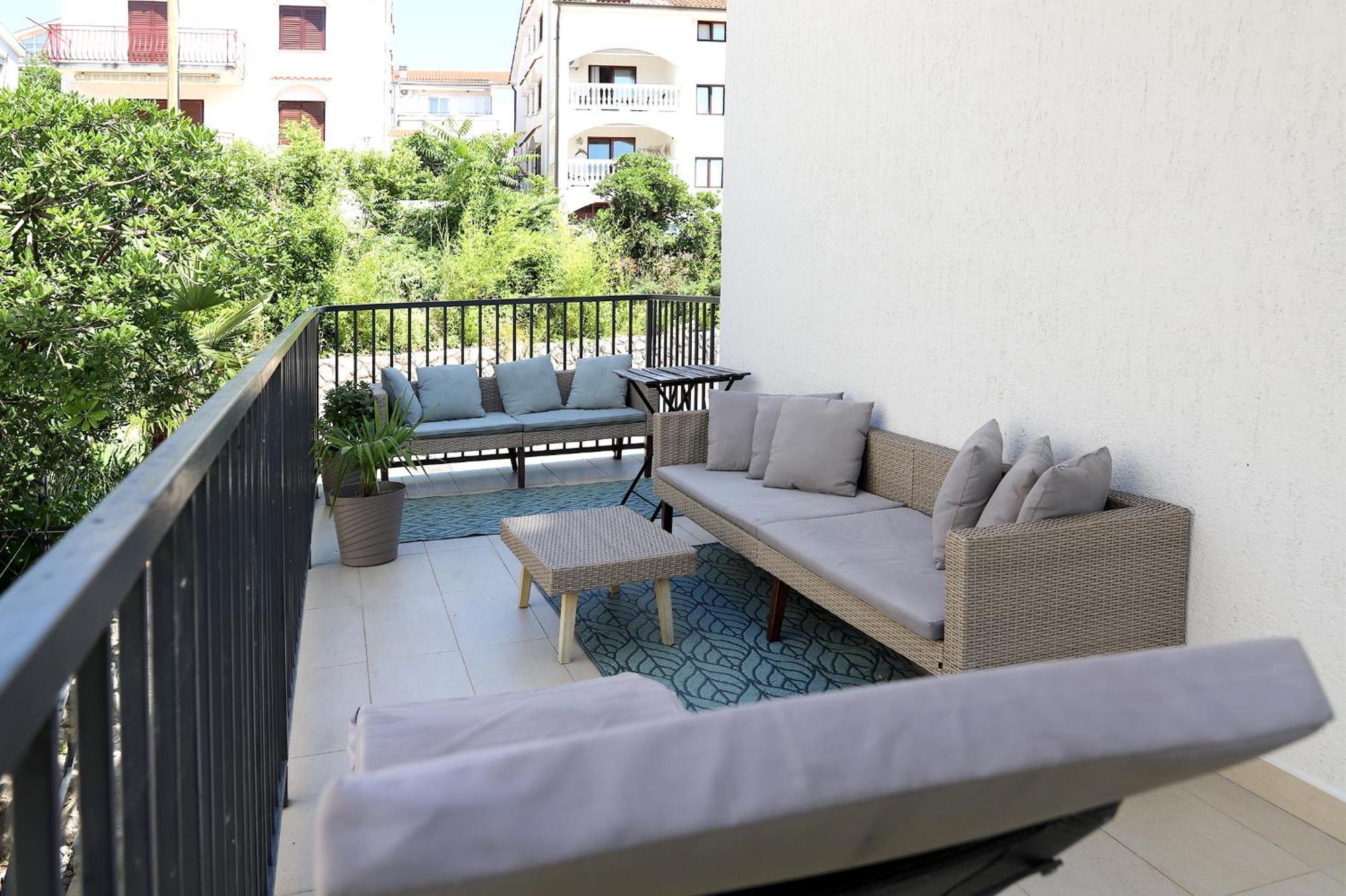 Apartments Skandi1 Малинска Экстерьер фото