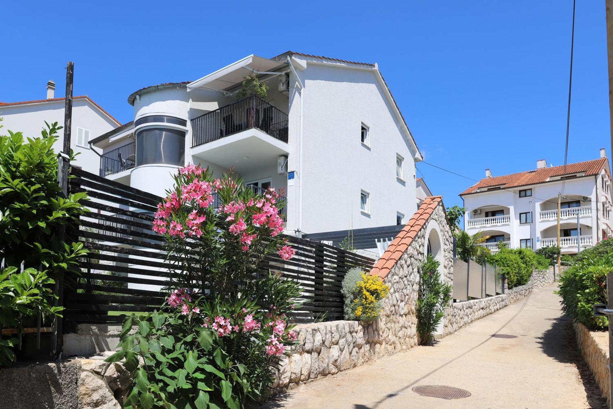 Apartments Skandi1 Малинска Экстерьер фото