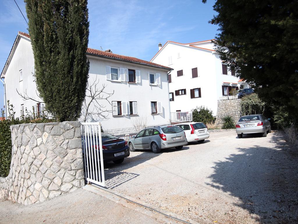 Apartments Skandi1 Малинска Экстерьер фото